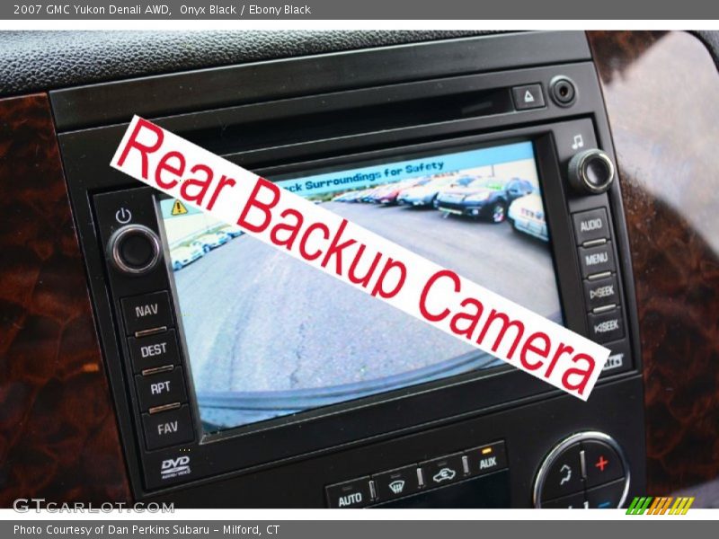 Onyx Black / Ebony Black 2007 GMC Yukon Denali AWD