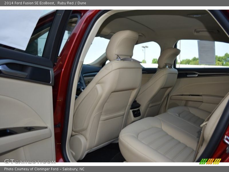 Ruby Red / Dune 2014 Ford Fusion SE EcoBoost