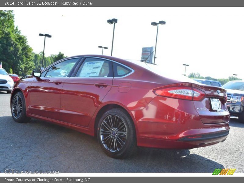 Ruby Red / Dune 2014 Ford Fusion SE EcoBoost