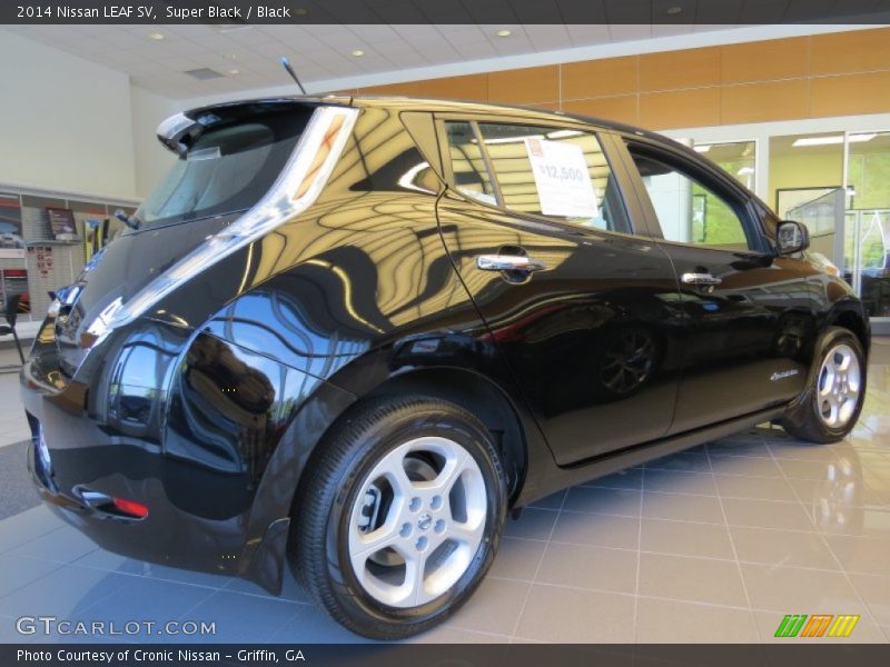 Super Black / Black 2014 Nissan LEAF SV