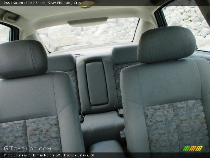 Silver Platinum / Gray 2004 Saturn L300 2 Sedan