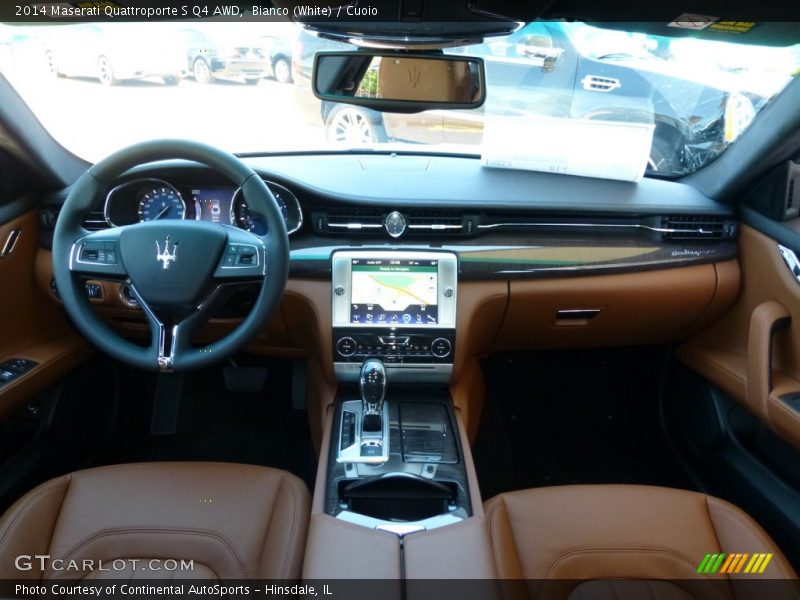 Dashboard of 2014 Quattroporte S Q4 AWD