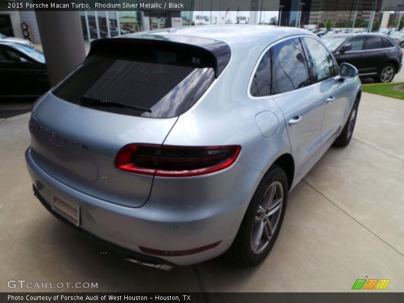 Rhodium Silver Metallic / Black 2015 Porsche Macan Turbo