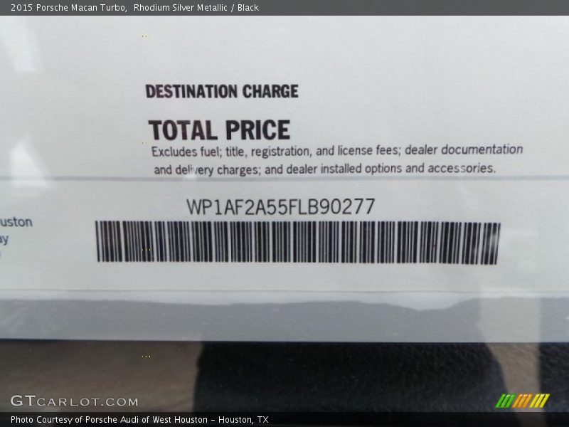 Rhodium Silver Metallic / Black 2015 Porsche Macan Turbo