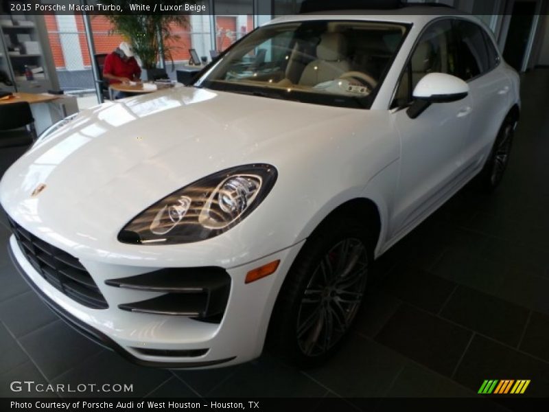 White / Luxor Beige 2015 Porsche Macan Turbo