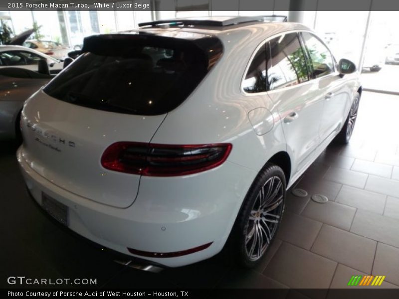 White / Luxor Beige 2015 Porsche Macan Turbo