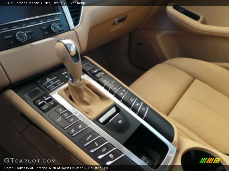  2015 Macan Turbo 7 Speed Porsche Doppelkupplung (PDK) Automatic Shifter
