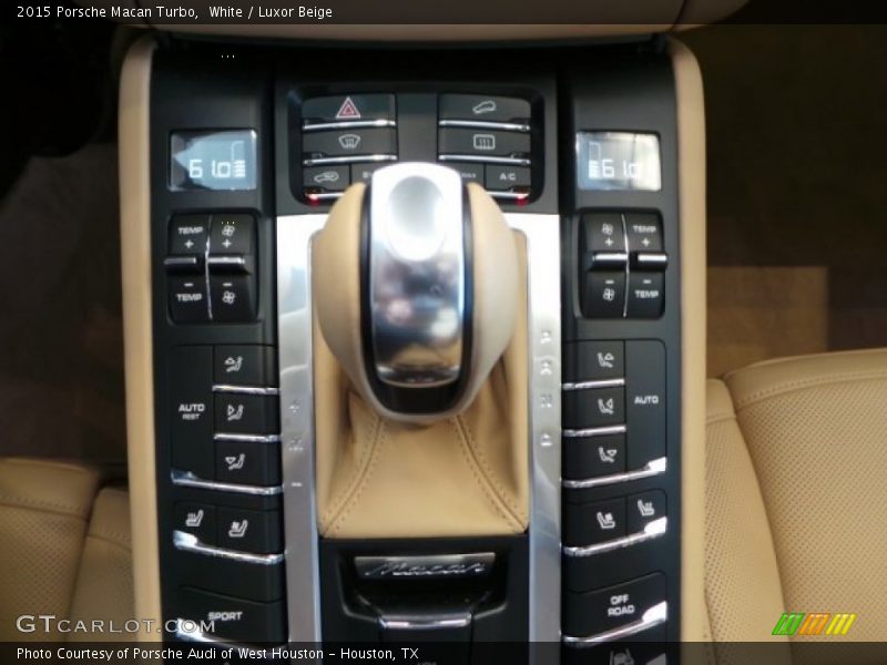  2015 Macan Turbo 7 Speed Porsche Doppelkupplung (PDK) Automatic Shifter