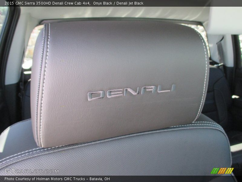  2015 Sierra 3500HD Denali Crew Cab 4x4 Logo