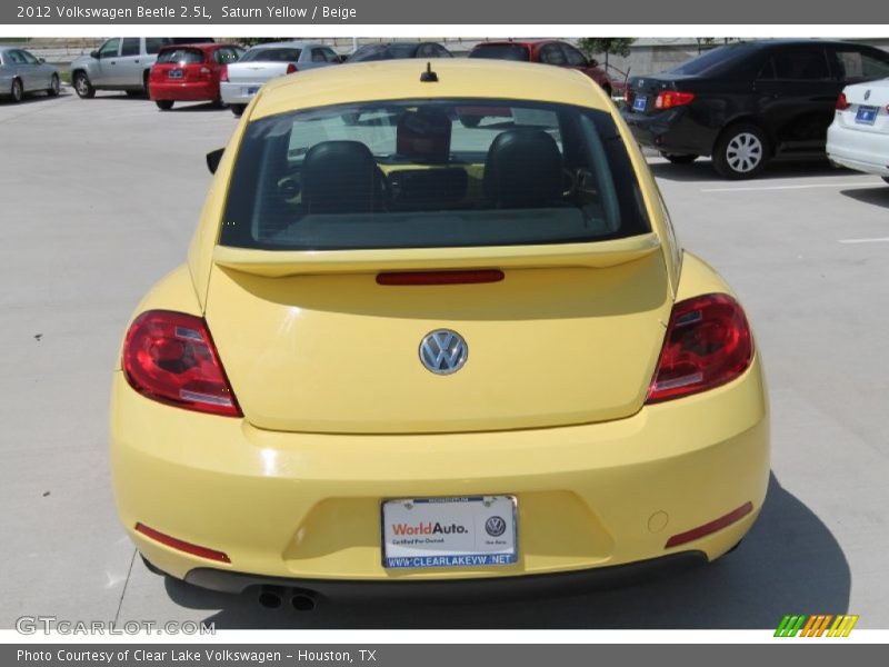 Saturn Yellow / Beige 2012 Volkswagen Beetle 2.5L
