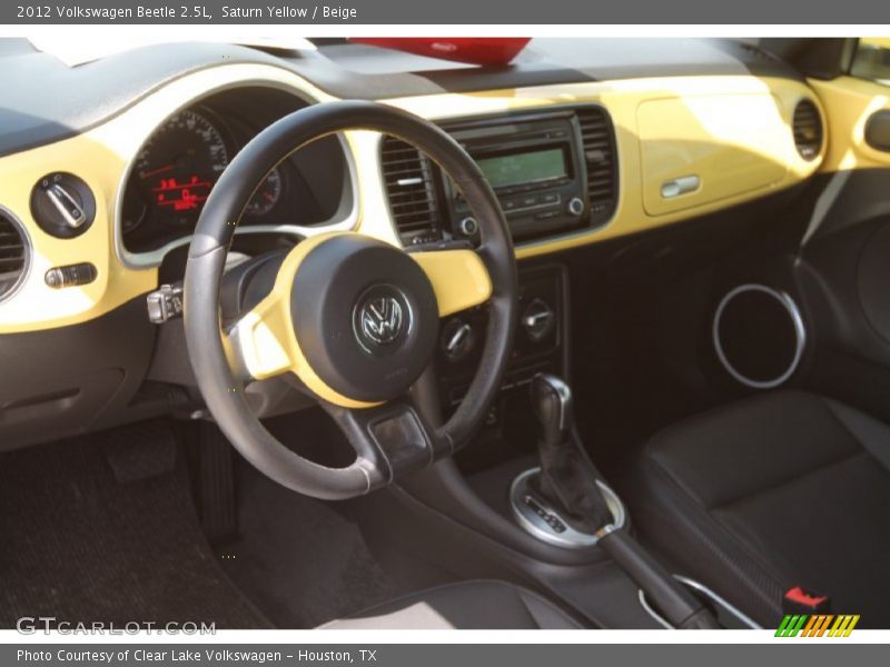 Saturn Yellow / Beige 2012 Volkswagen Beetle 2.5L