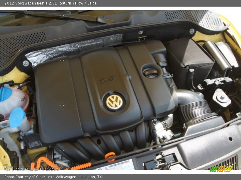 Saturn Yellow / Beige 2012 Volkswagen Beetle 2.5L