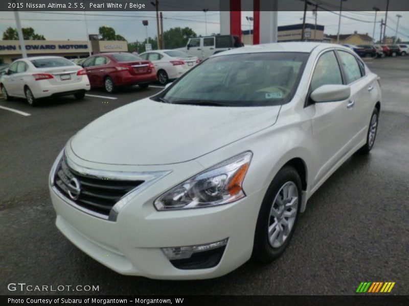 Pearl White / Beige 2015 Nissan Altima 2.5 S
