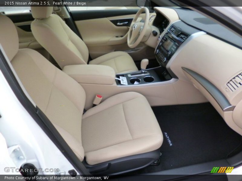 Front Seat of 2015 Altima 2.5 S