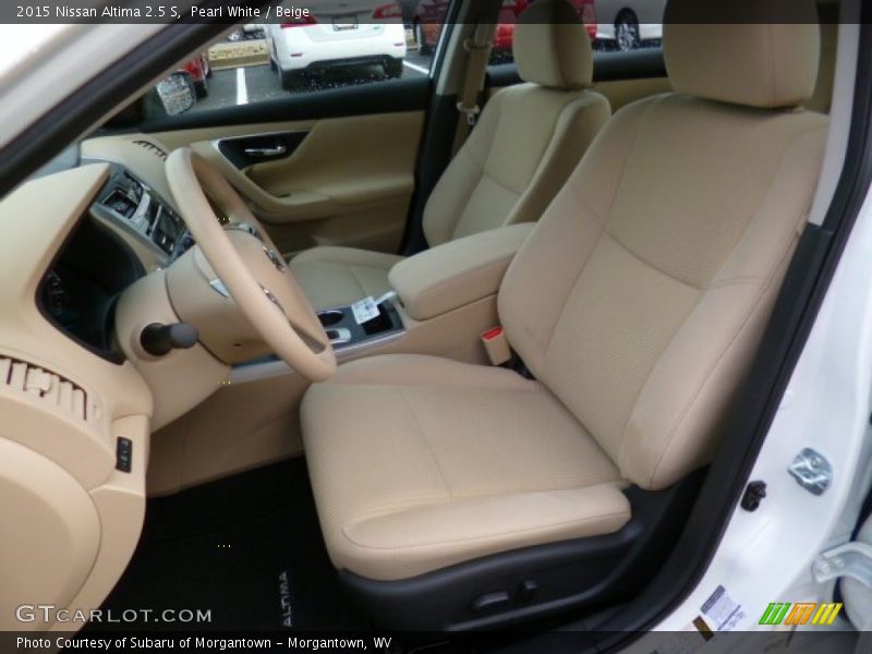 Front Seat of 2015 Altima 2.5 S