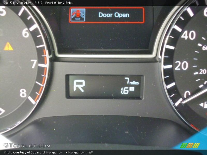 Pearl White / Beige 2015 Nissan Altima 2.5 S