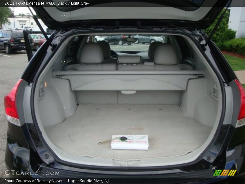 Black / Light Gray 2011 Toyota Venza I4 AWD