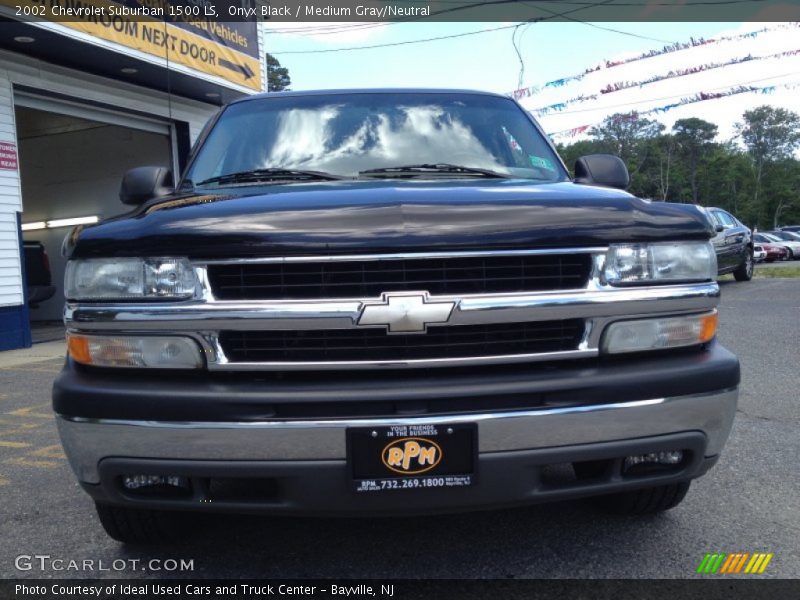 Onyx Black / Medium Gray/Neutral 2002 Chevrolet Suburban 1500 LS