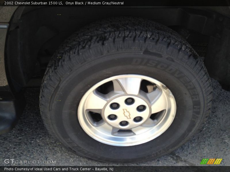Onyx Black / Medium Gray/Neutral 2002 Chevrolet Suburban 1500 LS