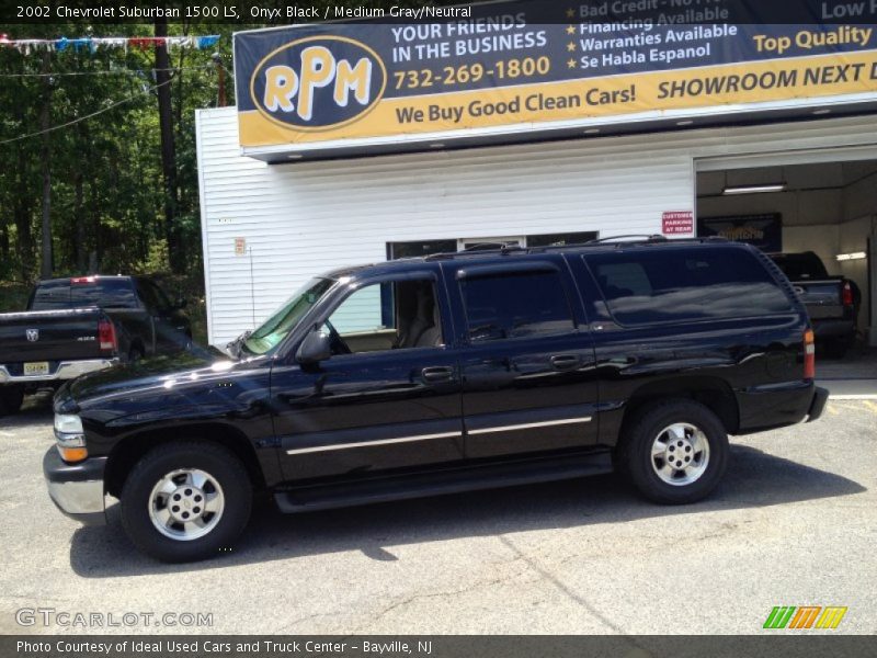 Onyx Black / Medium Gray/Neutral 2002 Chevrolet Suburban 1500 LS