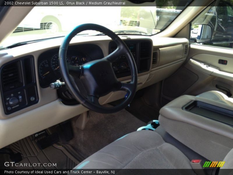 Onyx Black / Medium Gray/Neutral 2002 Chevrolet Suburban 1500 LS