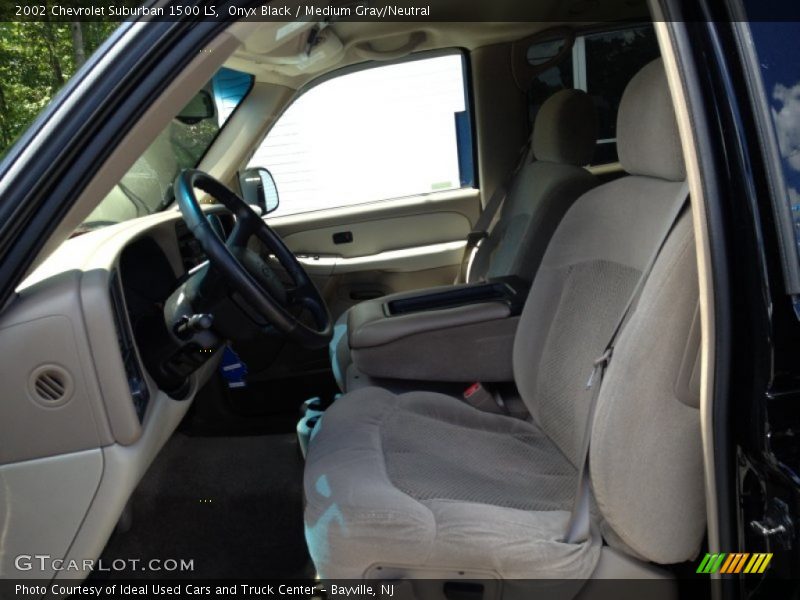 Onyx Black / Medium Gray/Neutral 2002 Chevrolet Suburban 1500 LS