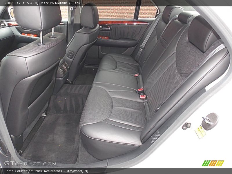 Mercury Metallic / Black 2006 Lexus LS 430