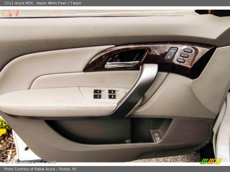 Aspen White Pearl / Taupe 2011 Acura MDX