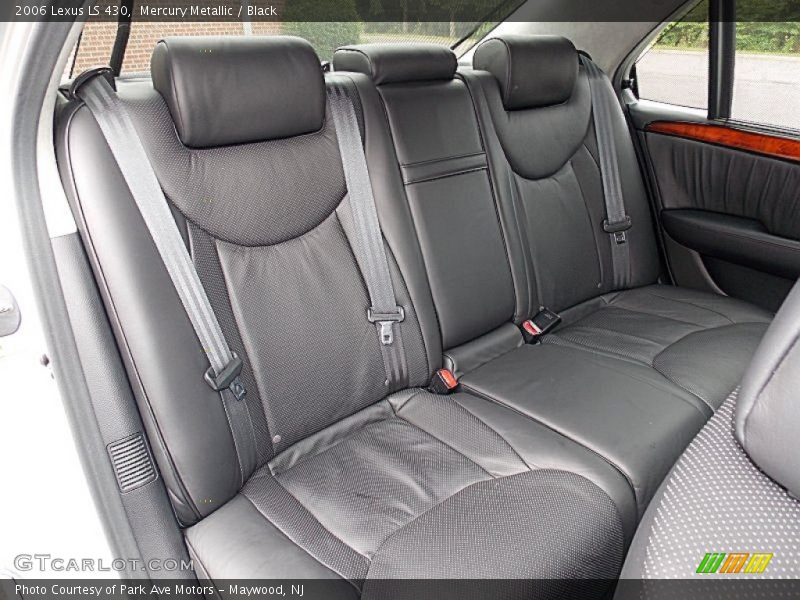 Mercury Metallic / Black 2006 Lexus LS 430