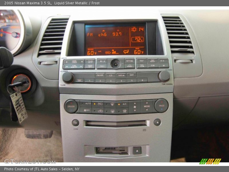 Liquid Silver Metallic / Frost 2005 Nissan Maxima 3.5 SL
