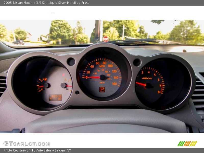 Liquid Silver Metallic / Frost 2005 Nissan Maxima 3.5 SL