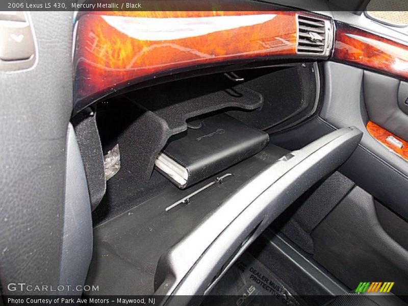 Mercury Metallic / Black 2006 Lexus LS 430