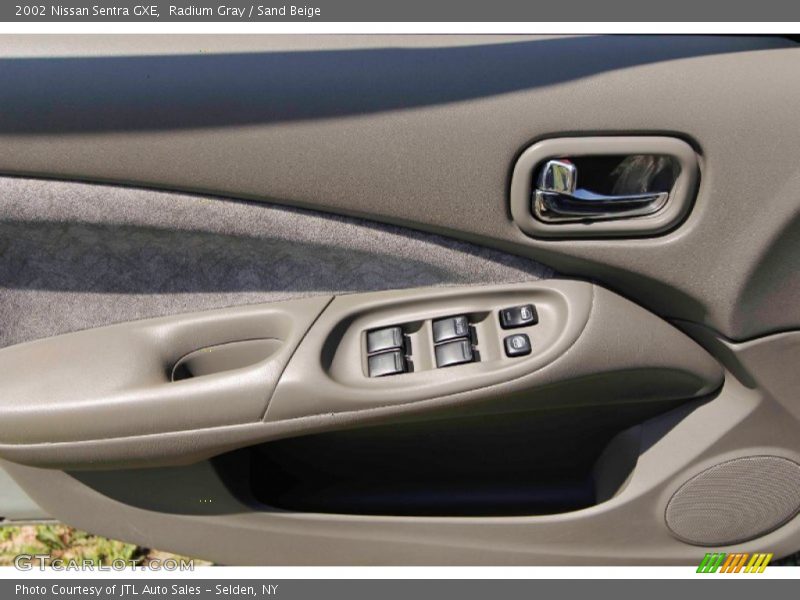 Radium Gray / Sand Beige 2002 Nissan Sentra GXE