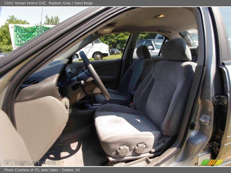 Radium Gray / Sand Beige 2002 Nissan Sentra GXE