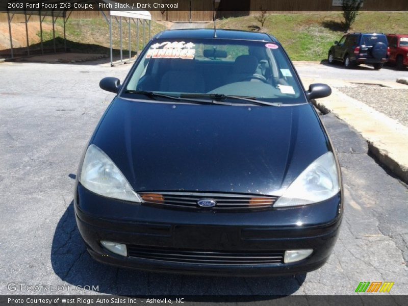 Pitch Black / Dark Charcoal 2003 Ford Focus ZX3 Coupe