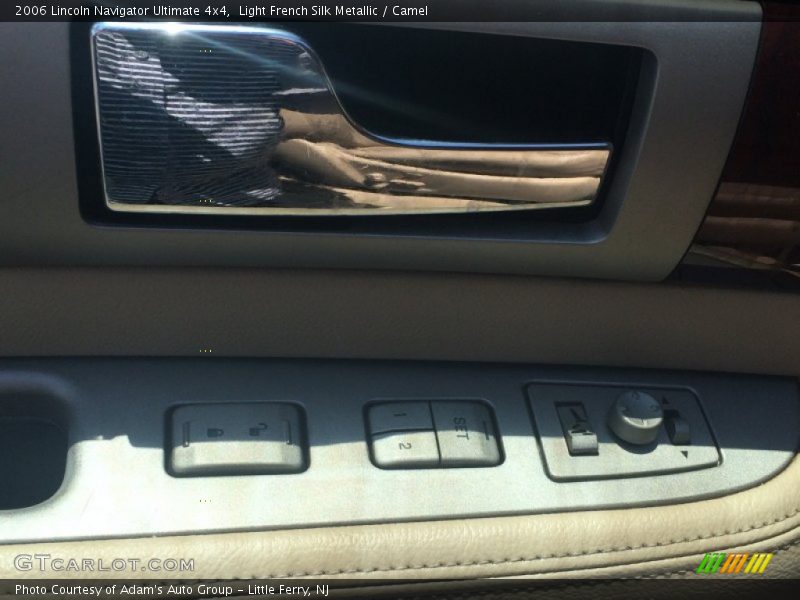 Light French Silk Metallic / Camel 2006 Lincoln Navigator Ultimate 4x4
