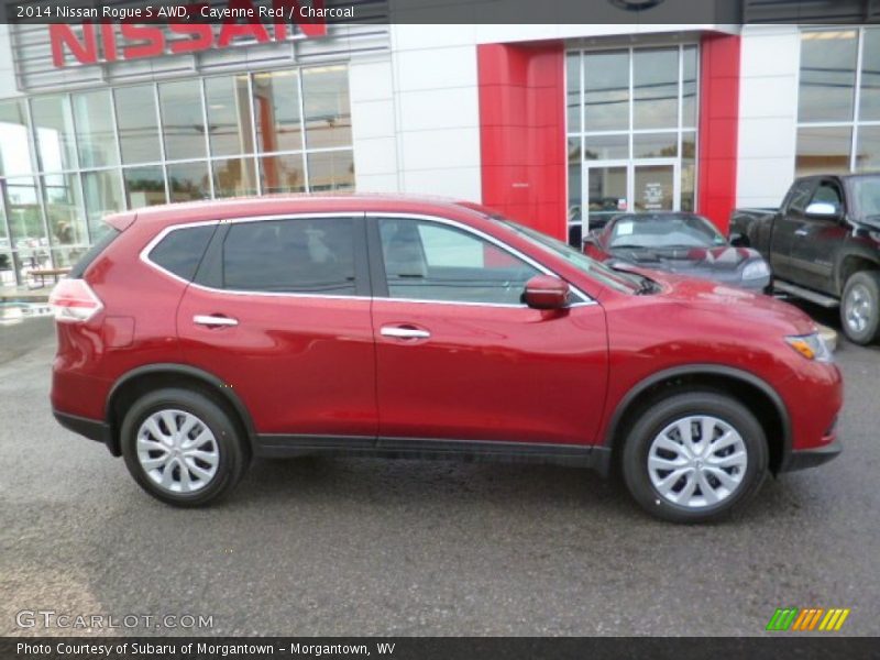  2014 Rogue S AWD Cayenne Red