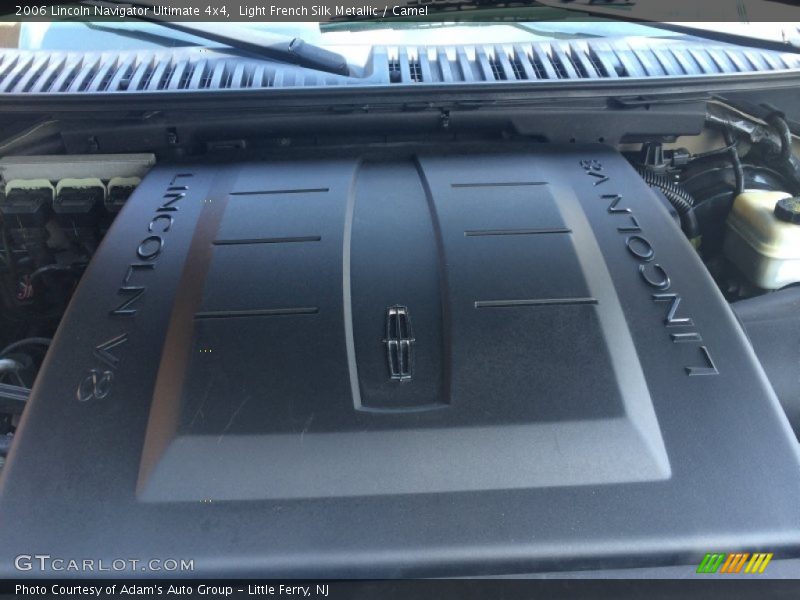 Light French Silk Metallic / Camel 2006 Lincoln Navigator Ultimate 4x4