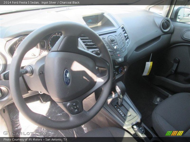 Ingot Silver / Charcoal Black 2014 Ford Fiesta S Sedan