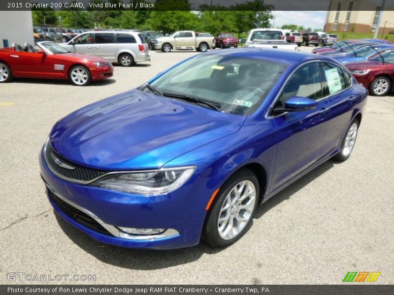 Front 3/4 View of 2015 200 C AWD