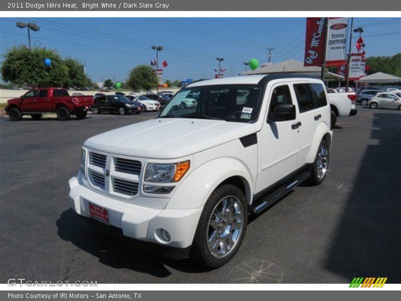 Bright White / Dark Slate Gray 2011 Dodge Nitro Heat