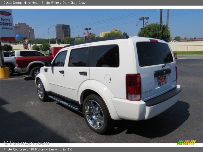 Bright White / Dark Slate Gray 2011 Dodge Nitro Heat