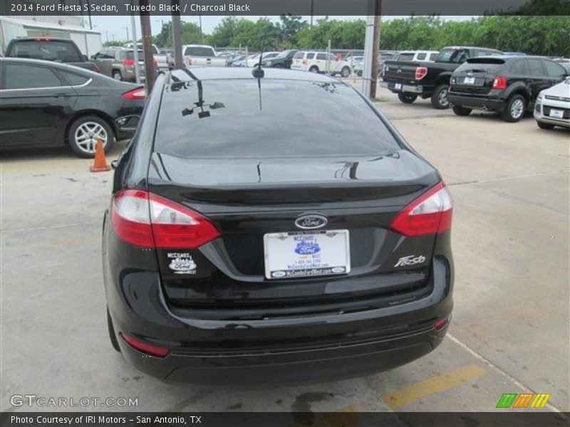 Tuxedo Black / Charcoal Black 2014 Ford Fiesta S Sedan