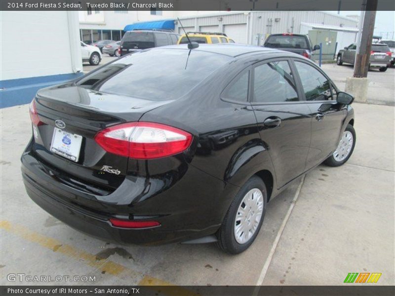 Tuxedo Black / Charcoal Black 2014 Ford Fiesta S Sedan