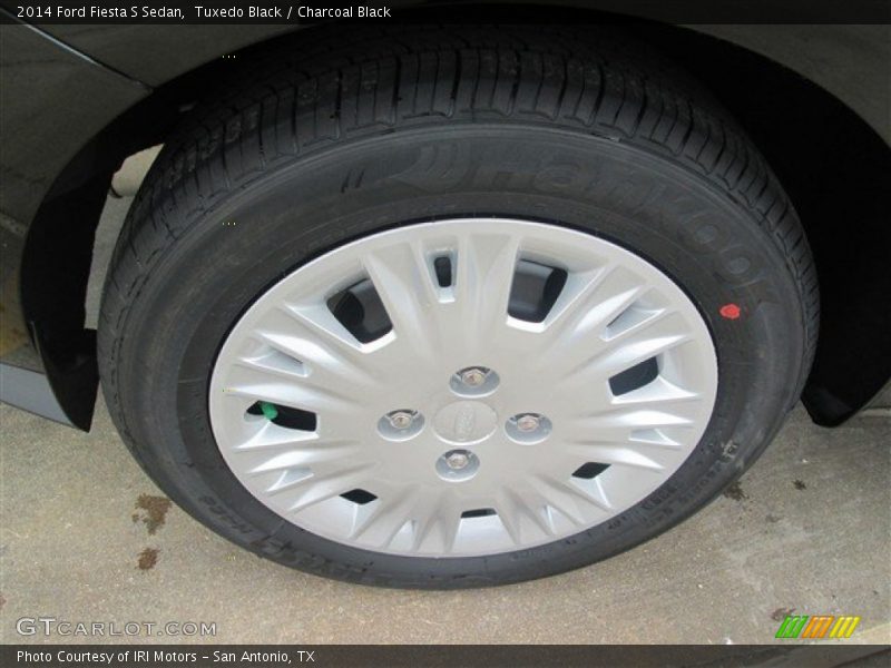 Tuxedo Black / Charcoal Black 2014 Ford Fiesta S Sedan