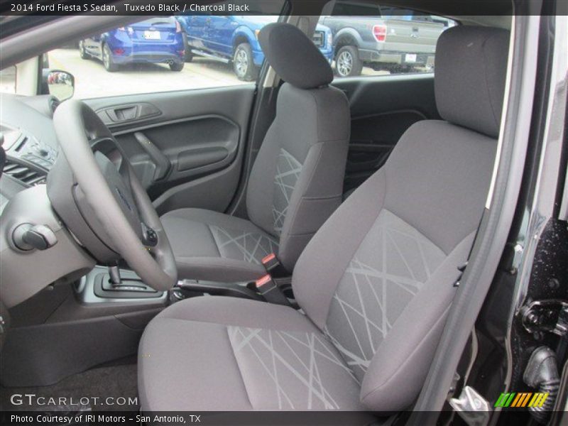 Tuxedo Black / Charcoal Black 2014 Ford Fiesta S Sedan
