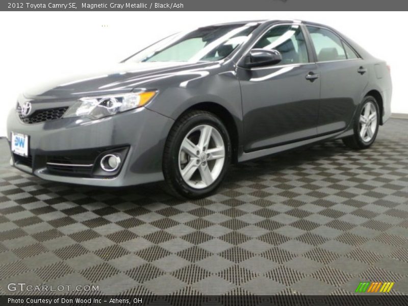 Magnetic Gray Metallic / Black/Ash 2012 Toyota Camry SE