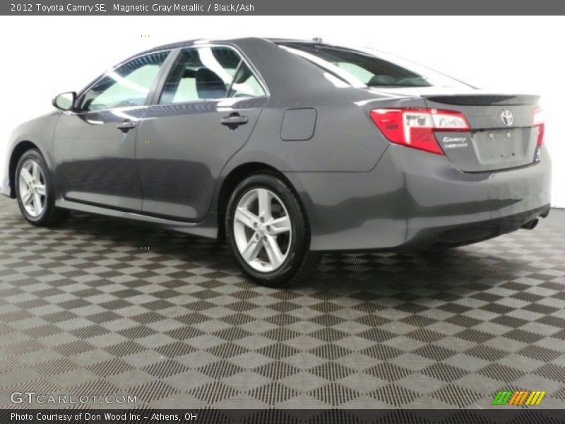 Magnetic Gray Metallic / Black/Ash 2012 Toyota Camry SE