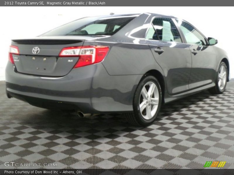 Magnetic Gray Metallic / Black/Ash 2012 Toyota Camry SE