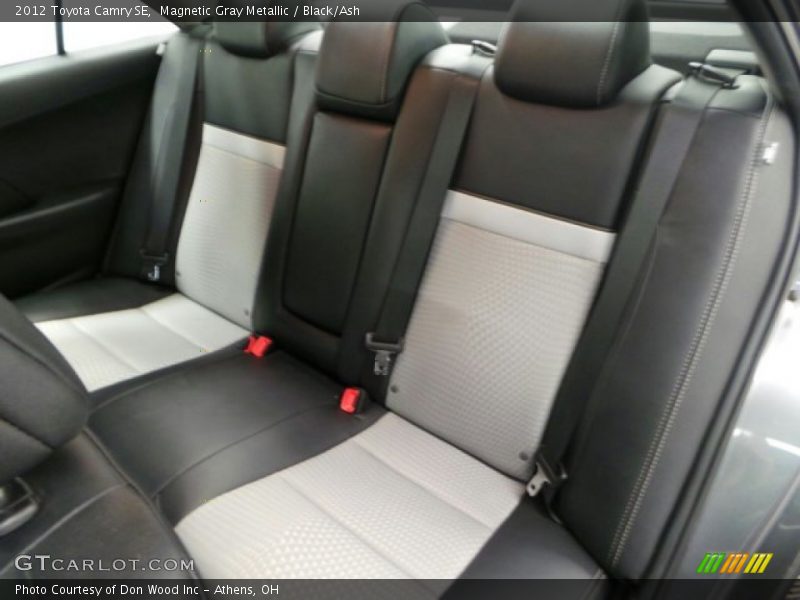Magnetic Gray Metallic / Black/Ash 2012 Toyota Camry SE